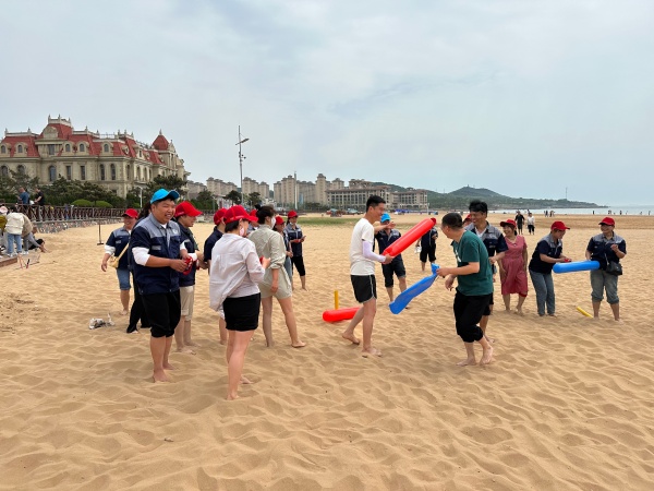 中大精密員工團建